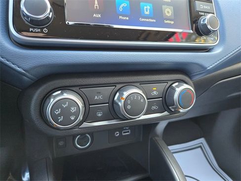 New 2025 Nissan Versa SV w/ Trunk Package image 19