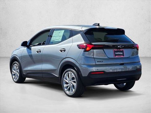 New 2027 Chevrolet Bolt LT w/ Comfort Package FWD image 9