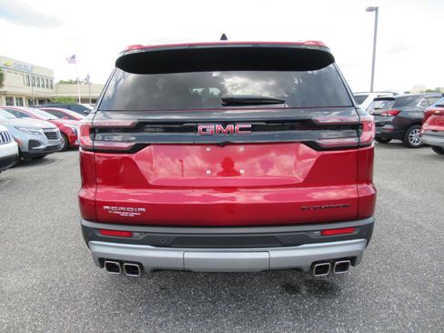 Used 2024 GMC Acadia Elevation w/ Luxury Package FWD image 6