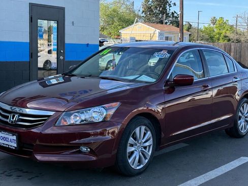 Used 2011 Honda Accord EX-L image 2