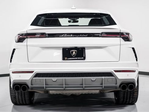 Used 2021 Lamborghini Urus image 4
