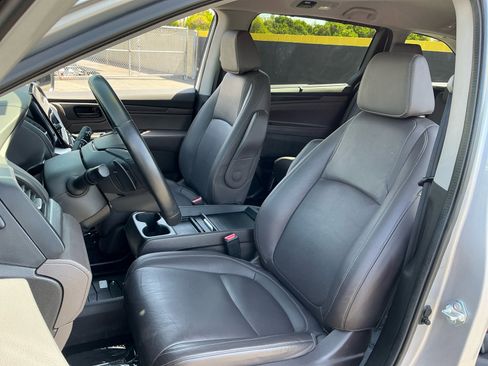 Used 2024 Honda Odyssey EX-L image 18