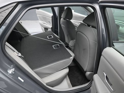 Certified 2024 Hyundai Elantra SEL FWD image 30