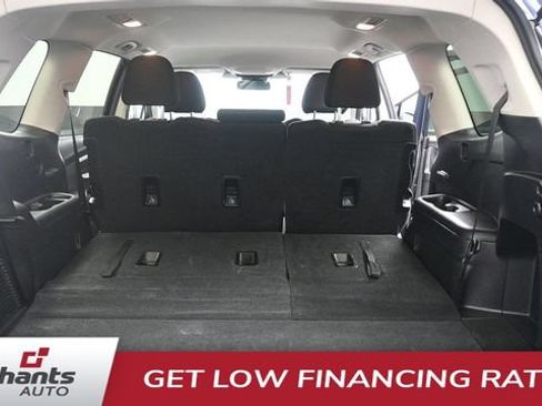 Used 2024 Subaru Ascent Premium AWD/4WD image 16