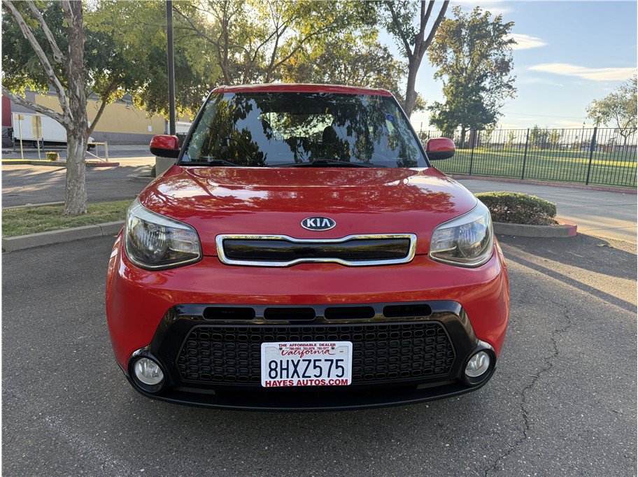 Used 2016 Kia Soul + FWD image 8