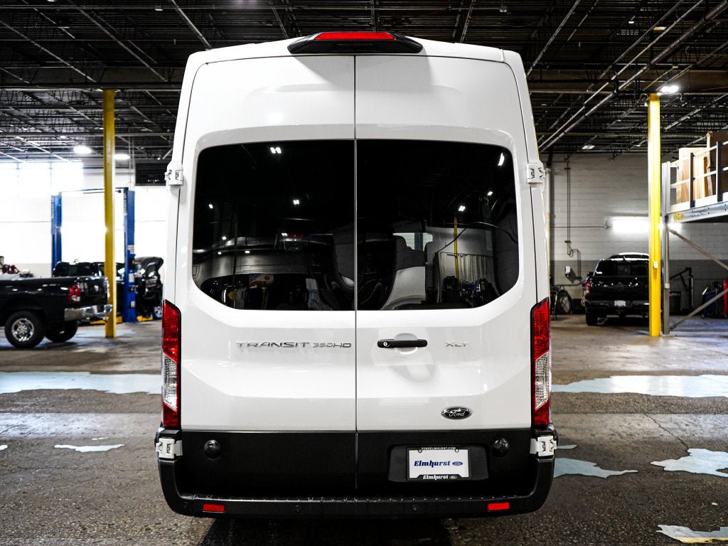 Used 2024 Ford Transit 350 XLT RWD image 6