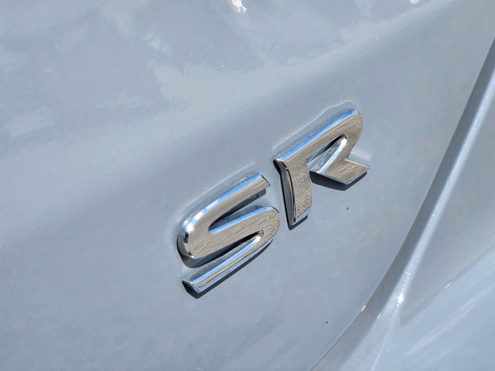 Used 2024 Nissan Kicks SR FWD image 11