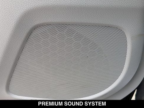 Used 2020 Honda Pilot Elite image 25