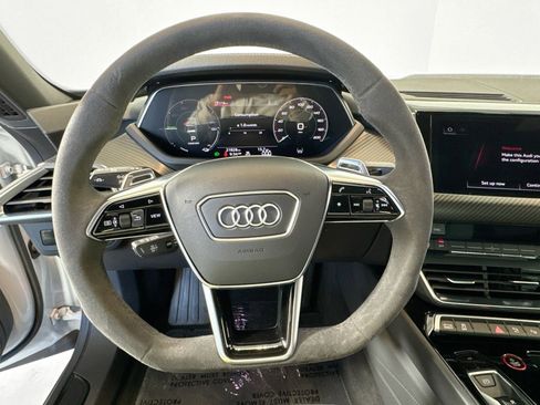 Used 2022 Audi e-tron GT Prestige w/ Prestige Package image 11