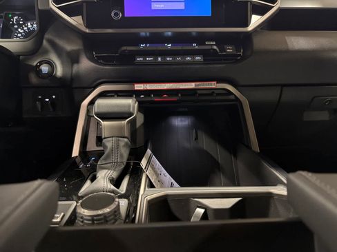 New 2025 Toyota Tundra SR5 image 11