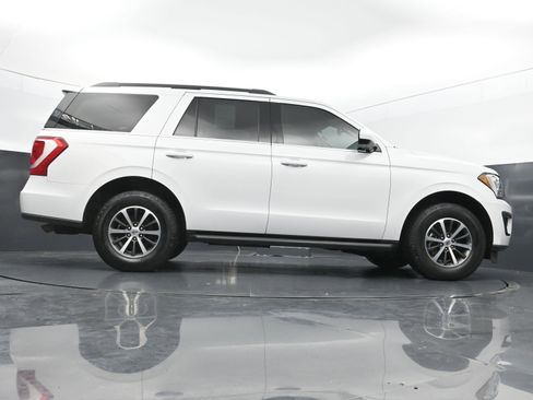 Used 2021 Ford Expedition XLT RWD image 40