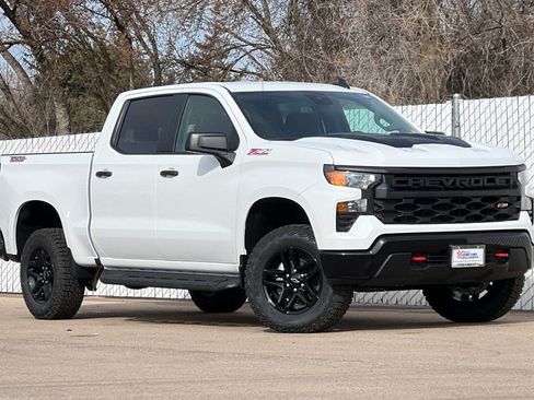 New 2026 Chevrolet Silverado 1500 Custom Trail Boss AWD/4WD image 2