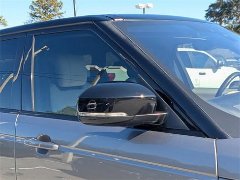 Used 2021 Land Rover Range Rover Sport HSE Silver Edition image 12