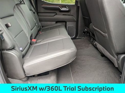 Used 2025 GMC Sierra 1500 SLT image 28