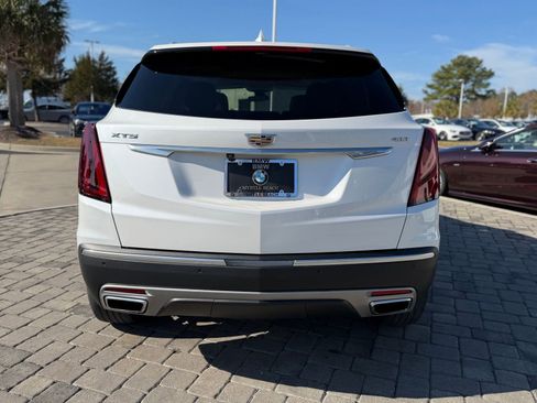 Used 2021 Cadillac XT5 Premium Luxury image 12