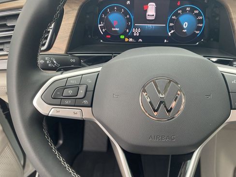 New 2026 Volkswagen Atlas SE image 20