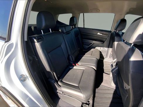 Used 2019 Volkswagen Atlas SE FWD image 26