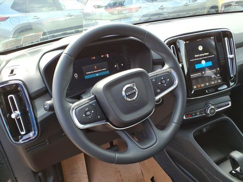 New 2026 Volvo XC40 B5 Core w/ Protection Package Premier image 5