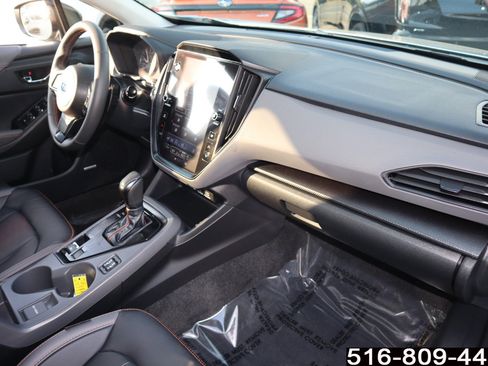 Used 2025 Subaru Crosstrek 2.5i Limited w/ Popular Package #4A image 24