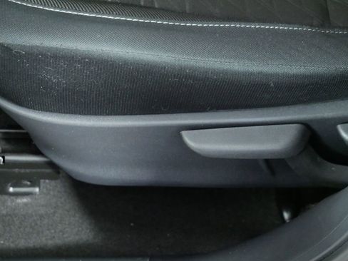 Used 2022 Nissan Kicks SV FWD image 22