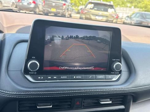 Certified 2023 Nissan Rogue SV AWD/4WD image 35