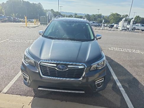 Used 2020 Subaru Forester Touring AWD/4WD image 7