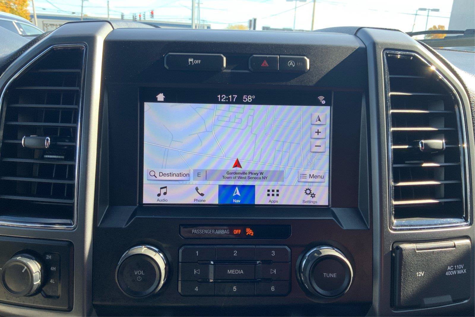 Used 2019 Ford F150 XLT w/ Equipment Group 302A Luxury AWD/4WD image 33