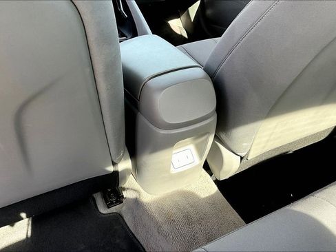 Used 2024 Hyundai Elantra SEL FWD image 10