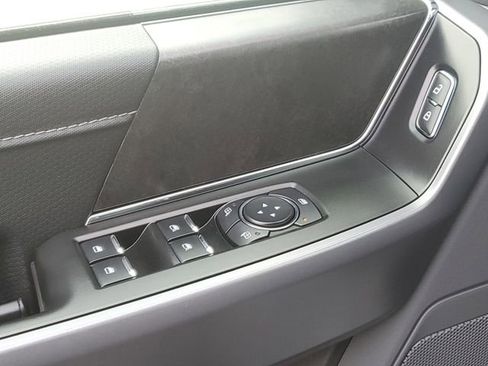 Used 2025 Ford F150 XLT w/ Equipment Group 301A Standard image 22