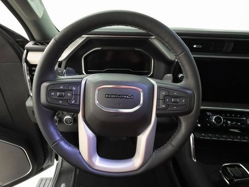 Used 2024 GMC Sierra 1500 Denali w/ Denali Reserve Package image 12
