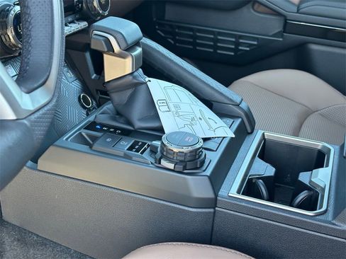 New 2025 Toyota 4Runner Limited image 10