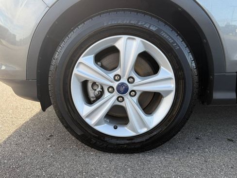 Used 2014 Ford Escape SE w/ Equipment Group 201A AWD/4WD image 21