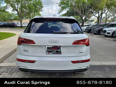 Certified 2023 Audi Q5 2.0T Premium w/ Convenience Package AWD/4WD image 7