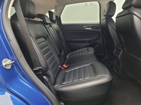 Used 2022 Ford Edge SEL image 19