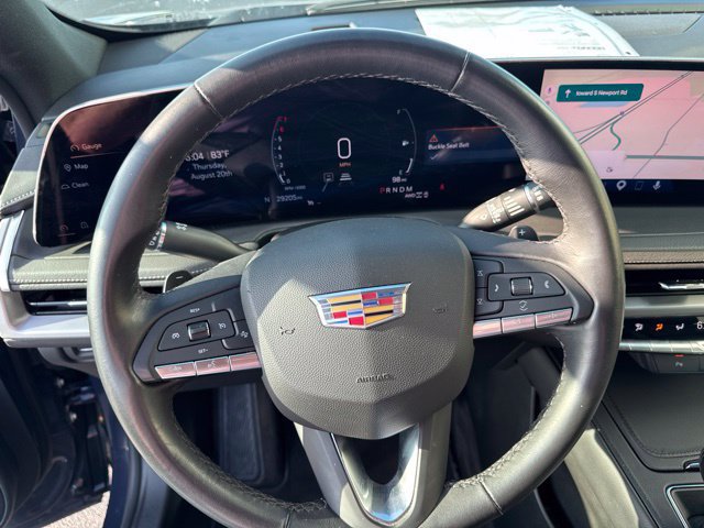 Used 2025 Cadillac XT4 Premium Luxury AWD/4WD image 31