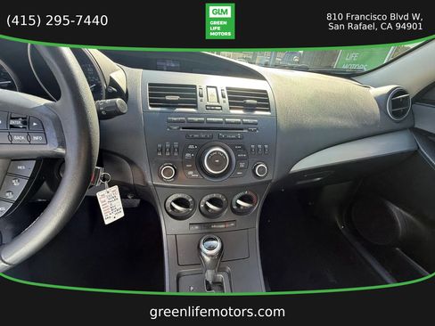 Used 2012 MAZDA MAZDA3 i Touring FWD image 17