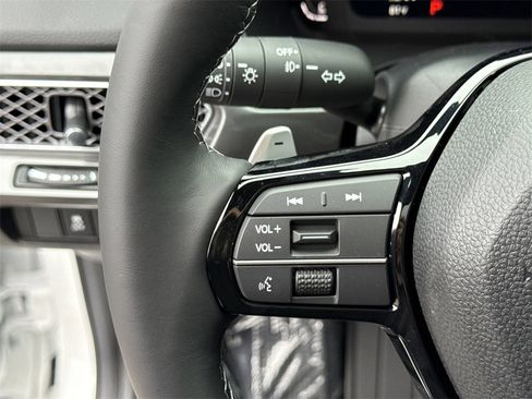 New 2025 Acura Integra A-Spec image 25