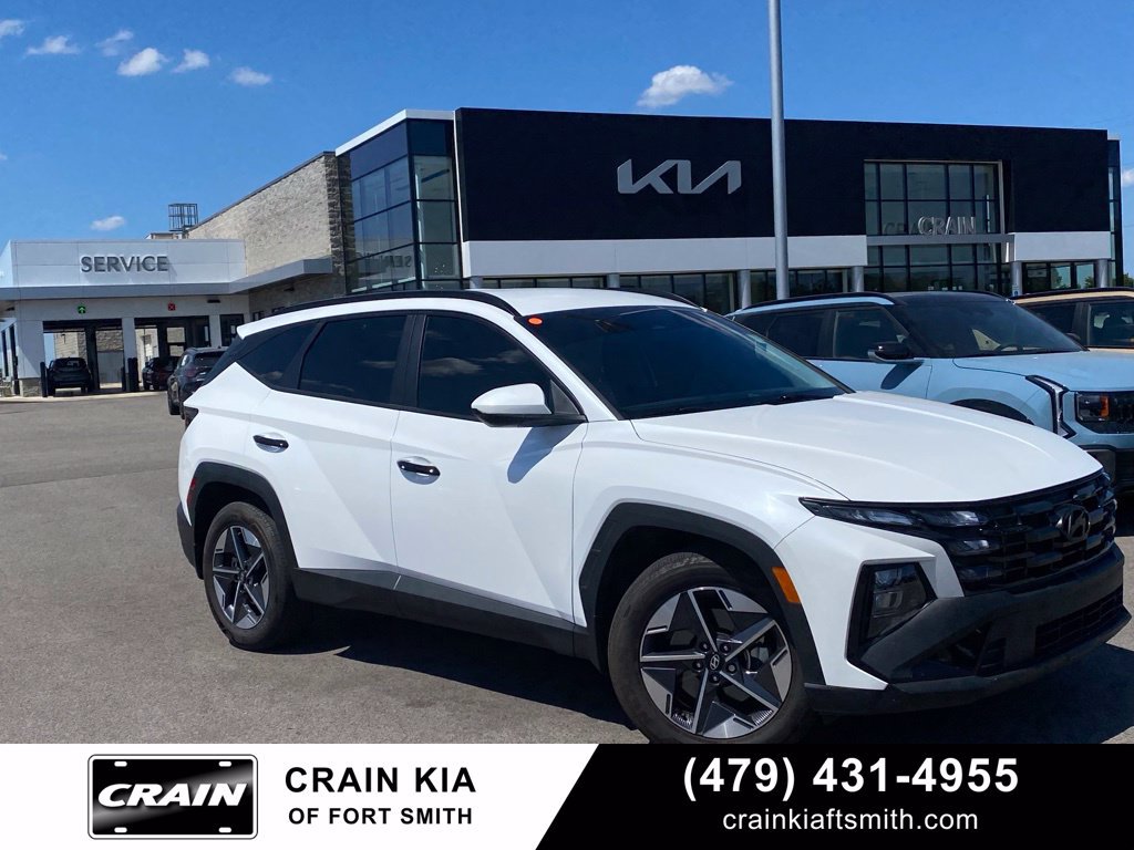 Used 2025 Hyundai Tucson SEL FWD image 1