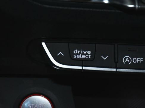 Used 2023 Audi SQ5 Premium w/ Convenience Package AWD/4WD image 32