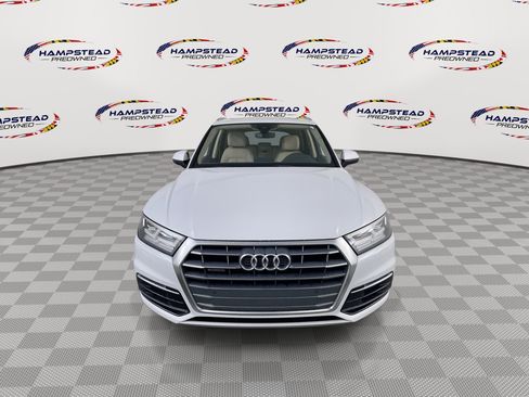 Used 2019 Audi Q5 2.0T Premium Plus w/ Premium Plus Package AWD/4WD image 3
