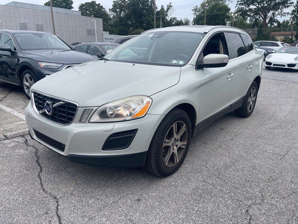 Used 2012 Volvo XC60 T6 AWD/4WD image 4