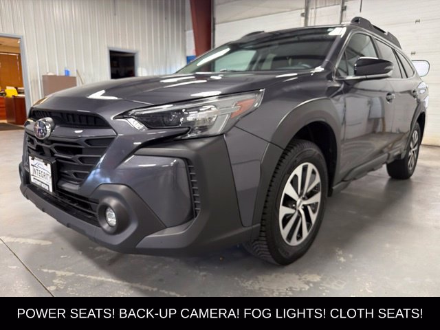 Used 2024 Subaru Outback Premium AWD/4WD image 3