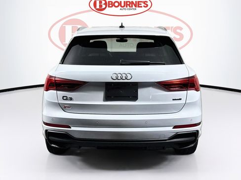 Used 2023 Audi Q3 2.0T Premium w/ Convenience Package AWD/4WD image 9