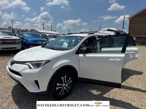 Used 2017 Toyota RAV4 LE w/ All Weather Liner Package AWD/4WD image 11