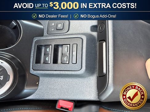 Used 2022 Ford Bronco Outer Banks AWD/4WD image 28