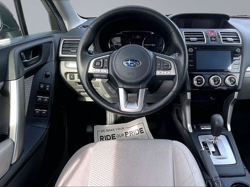 Used 2018 Subaru Forester 2.5i Premium AWD/4WD image 5