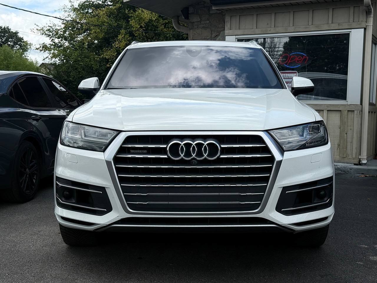 Used 2018 Audi Q7 3.0T Prestige w/ Prestige Package AWD/4WD image 9