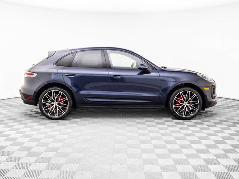 Certified 2022 Porsche Macan S image 8
