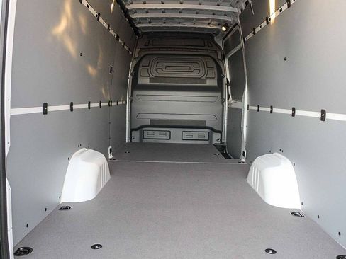 New 2025 Mercedes-Benz Sprinter 2500 image 23