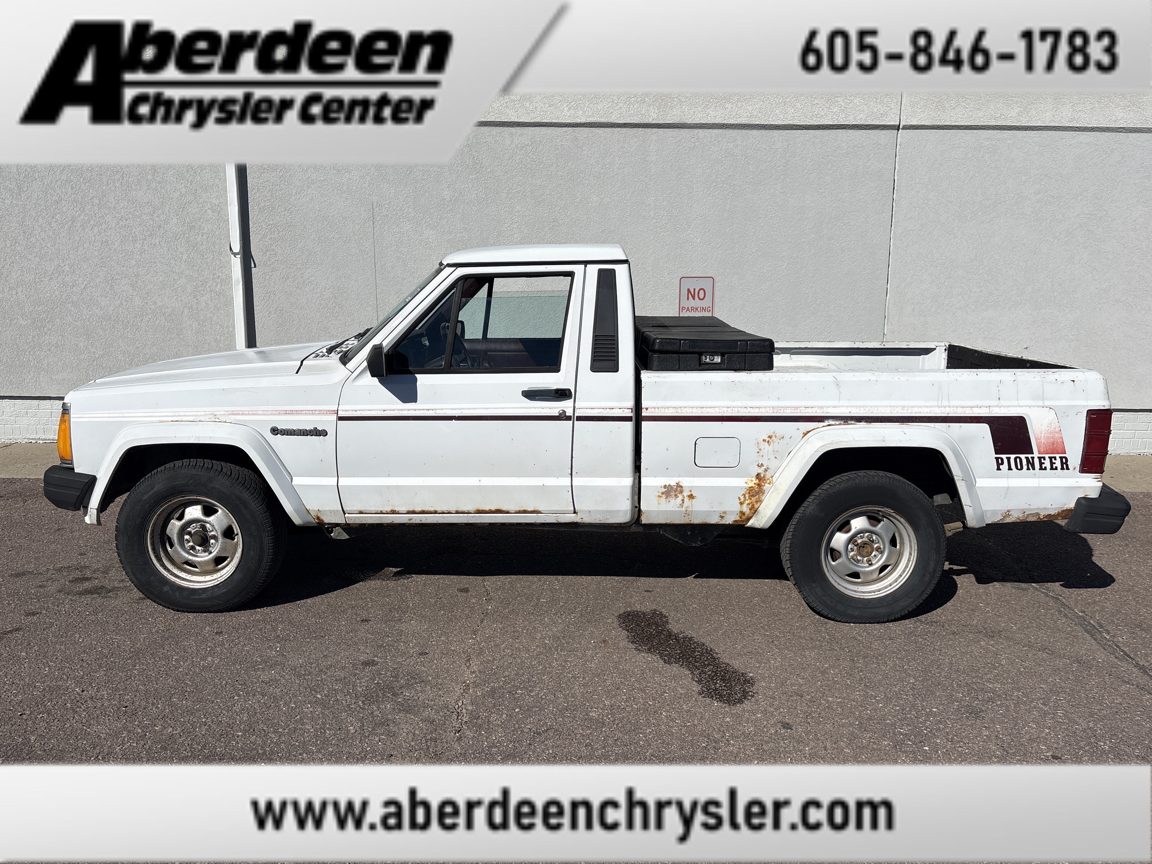 Used 1990 Jeep Comanche Pioneer RWD image 1